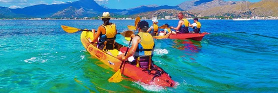 Enjoy the full kayak day on the Sea