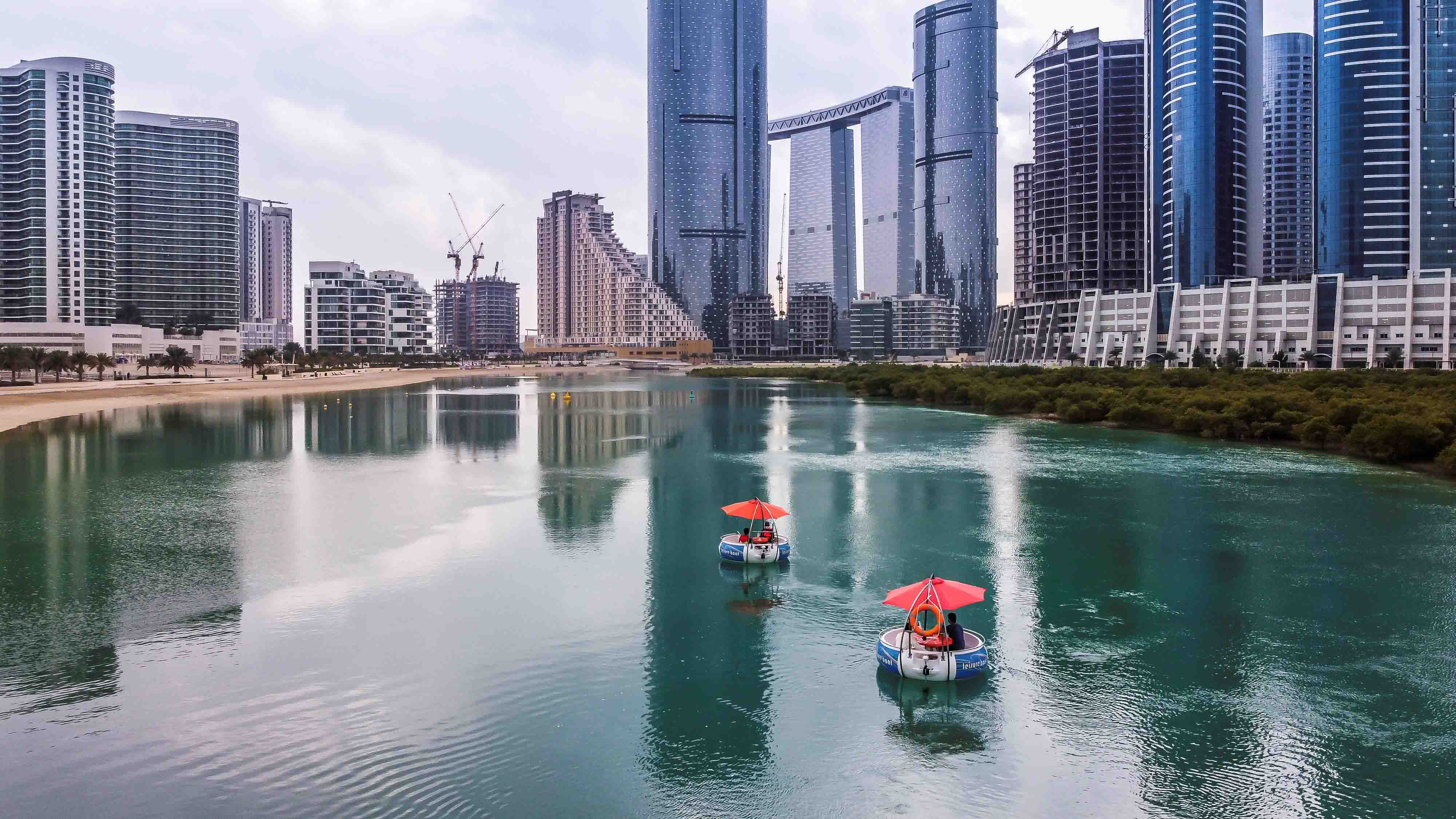 Relax your Mind & Ride Electrical Donut Boat around the picturesque Reem Island